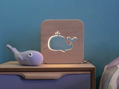 Gone's Lampes De Chevet Enfant Lampe à Poser Veilleuse En Bois Baleine 2 Gone's Lampes De Chevet Enfant Lampe à Poser Veilleuse En Bois Baleine – Image 2