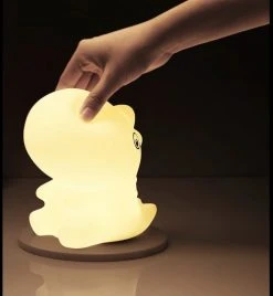 Coup De Coeur Luminaires Enfant Lampe Veilleuse Dino 6 Coup De Coeur Luminaires Enfant Lampe Veilleuse Dino -Luminaires enfant Soldes lampe veilleuse dino 2