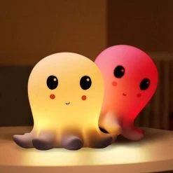Coup De Coeur Luminaires Enfant Lampe Veilleuse Poulpy 6 Coup De Coeur Luminaires Enfant Lampe Veilleuse Poulpy -Luminaires enfant Soldes lampe veilleuse poulpy 2